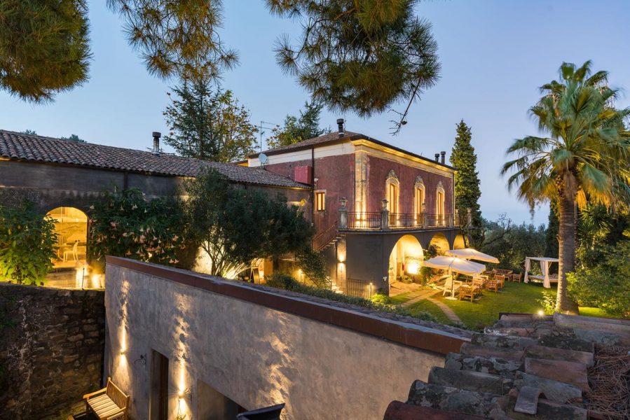 Agriturismo con piscina in Sicilia