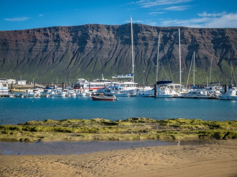 Famara vista da La Graciosa