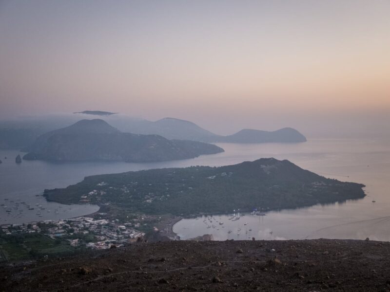 alba sul cratere - Vulcano