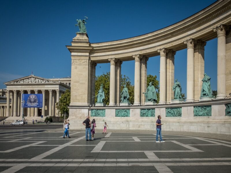 Hosok Tere - Piazza degli Eroi (Budapest)