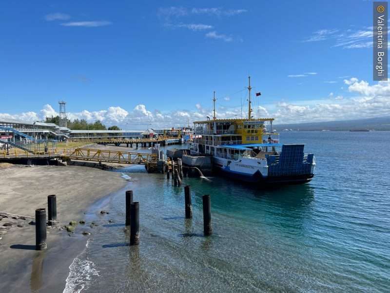 traghetto per Bali